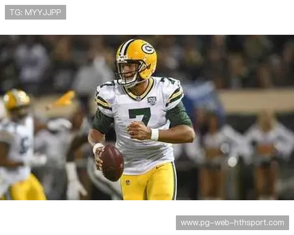 包装工四分卫表现出色，传球精准度极高，包装工 四分卫