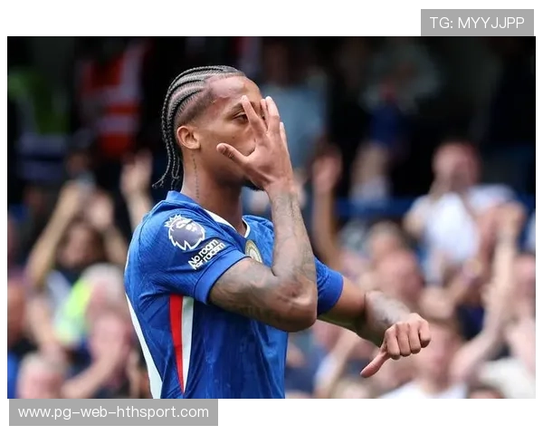 乔科维奇高吊球迫使对手回球出界：战术解读与日常训练的全景呈现